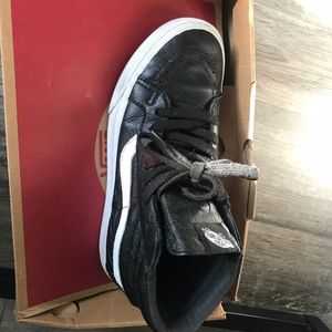 Vans SK8 Hi Premium Black Leather